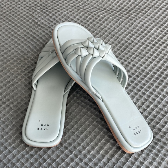 🆕 A New Day dress sandal, padded sole. WOT 9.5 - Picture 9 of 9